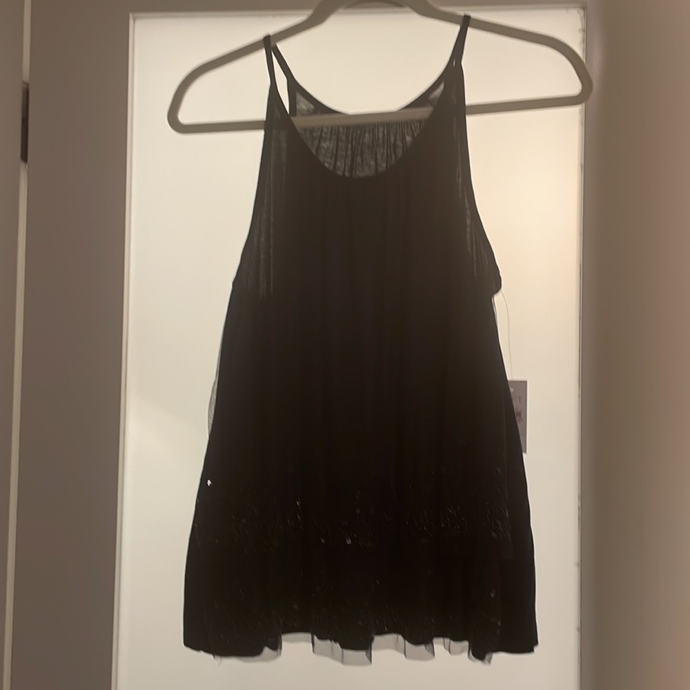 Mesh and sequence tank